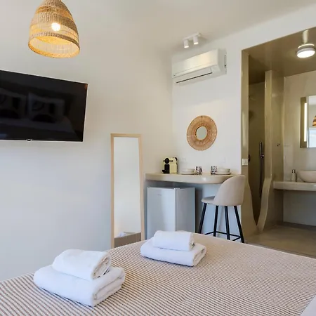 Dival Mykonos 1 & 2 *